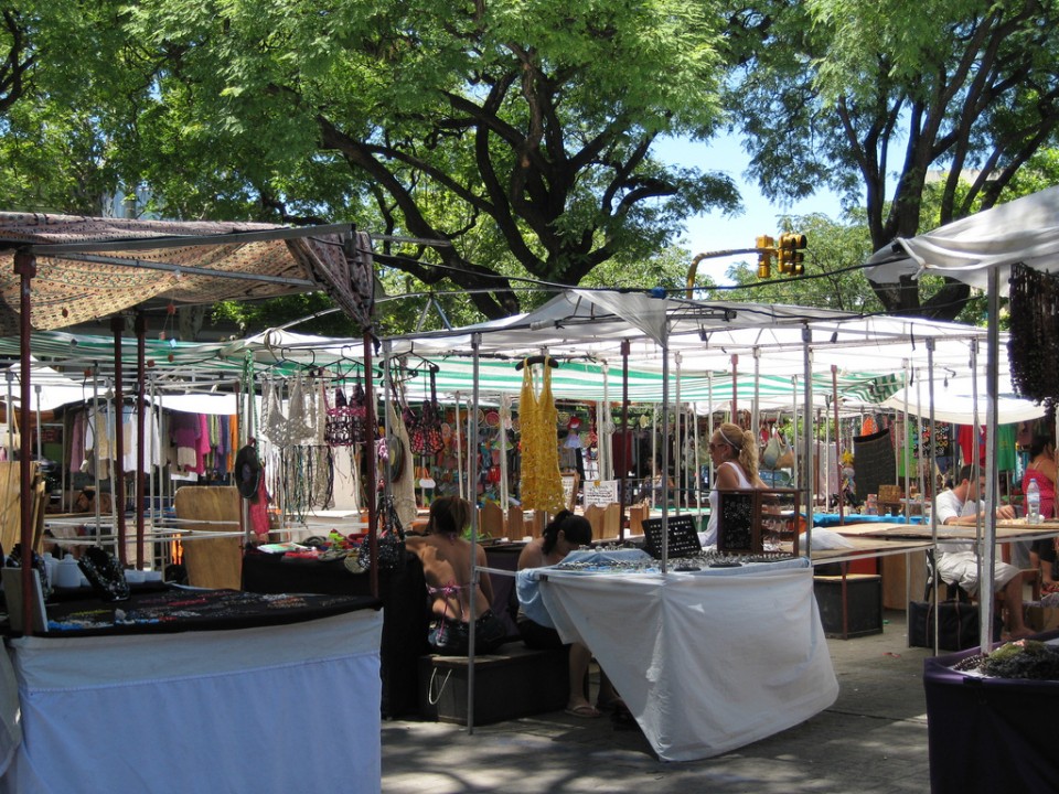 Palermo: Diseño y vanguardia en la Feria de Plaza Serrano